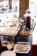 Lotus Friendly Hotel