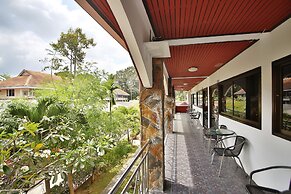 Lotus Friendly Hotel