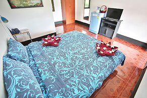 Lotus Friendly Hotel