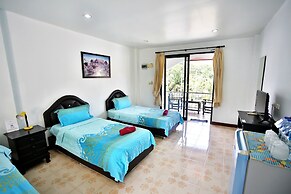 Lotus Friendly Hotel