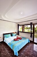 Lotus Friendly Hotel