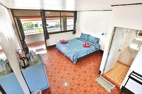 Lotus Friendly Hotel