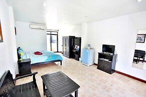 Lotus Friendly Hotel