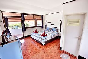 Lotus Friendly Hotel