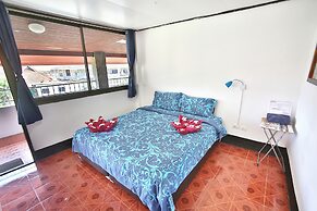 Lotus Friendly Hotel