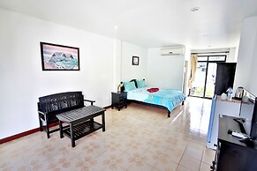 Lotus Friendly Hotel