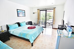 Lotus Friendly Hotel