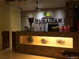 Dumaluan Beach Resort