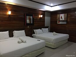 Dumaluan Beach Resort