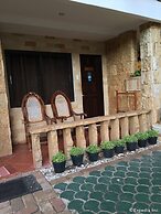 Dumaluan Beach Resort