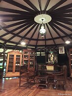 Dumaluan Beach Resort