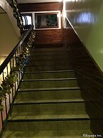 Dumaluan Beach Resort