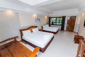 Dumaluan Beach Resort