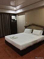 Dumaluan Beach Resort