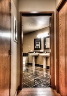 Grand Inn & Residence