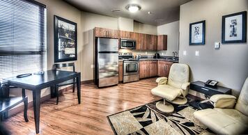 Grand Inn & Residence