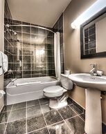 Grand Inn & Residence