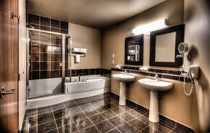 Grand Inn & Residence