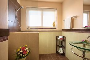 Sandalwood Luxury Villas