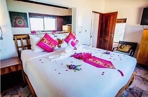 Sandalwood Luxury Villas