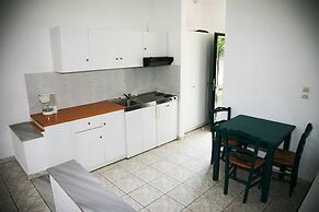 Zeus Hotel