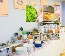 De Hug Hotel & Residence