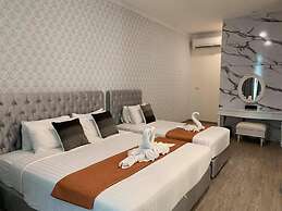 De Hug Hotel & Residence