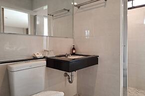 De Hug Hotel & Residence