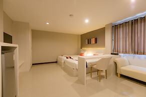 De Hug Hotel & Residence