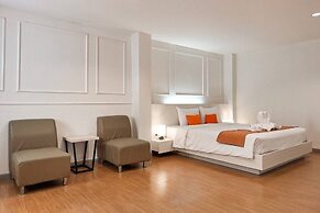 De Hug Hotel & Residence