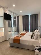 De Hug Hotel & Residence