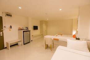 De Hug Hotel & Residence