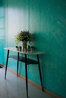 De Hug Hotel & Residence