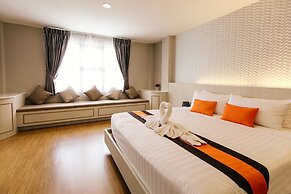 De Hug Hotel & Residence