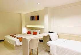 De Hug Hotel & Residence