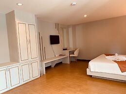 De Hug Hotel & Residence