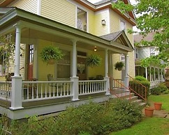 Walnut Street Inn