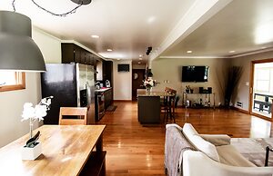 The Broadway Guest House