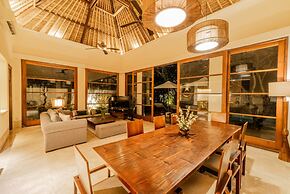 Jimbaran Beach Villas By Nakula
