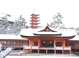 Miyajima Hotel Makoto