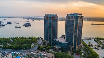 DoubleTree by Hilton Hotel Wuhu