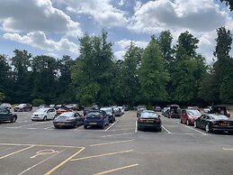 Badgemore Park B&B and Golf Club