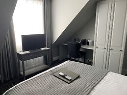 Badgemore Park B&B and Golf Club