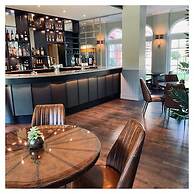 Badgemore Park B&B and Golf Club