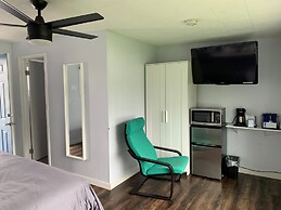 Beachfront Inn