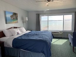 Beachfront Inn