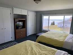 Beachfront Inn