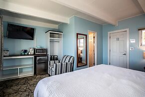 Beachfront Inn