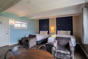 Beachfront Inn