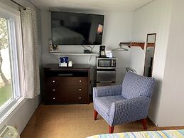 Beachfront Inn